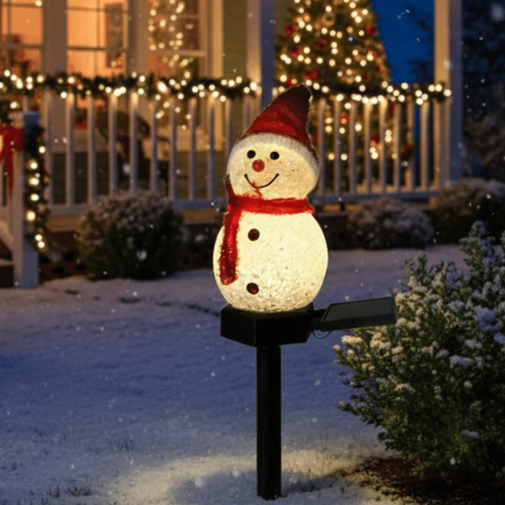 SNOWFLARE – Snowman Solar Lights for Playful Winter and Christmas Outdoor Decoration