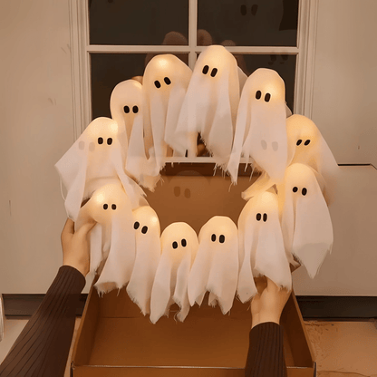 FrightLights LED Wreath – Spooky Halloween Magic for Atmospheric Decoration