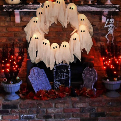 FrightLights LED Wreath – Spooky Halloween Magic for Atmospheric Decoration
