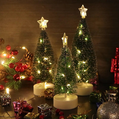 BRIGHTMAS – LED Christmas Light Chain for Trees in Two Color Variants
