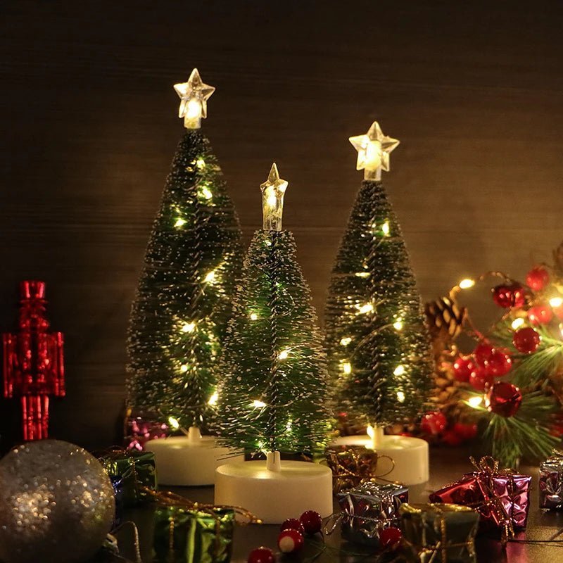 BRIGHTMAS – LED Christmas Light Chain for Trees in Two Color Variants