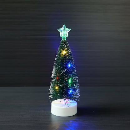BRIGHTMAS – LED Christmas Light Chain for Trees in Two Color Variants