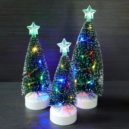 BRIGHTMAS – LED Christmas Light Chain for Trees in Two Color Variants