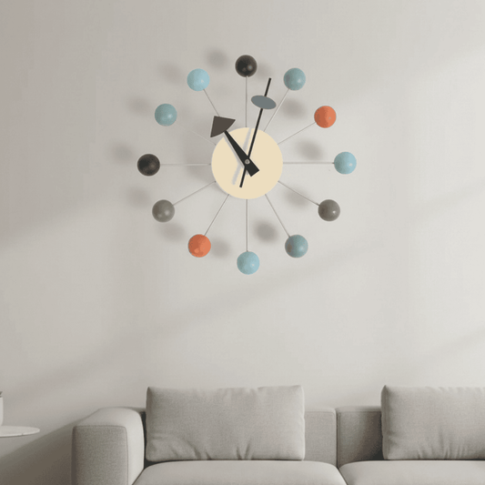 GOLDENRAY – Decorative Metal Sun Wall Clock, 32 cm Silent Quartz Movement for Modern Home Accents