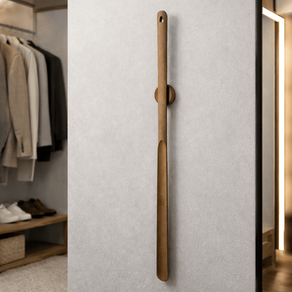 EASYSLIDE WOOD – Long Wooden Shoe Horn for Effortless Shoe Wearing