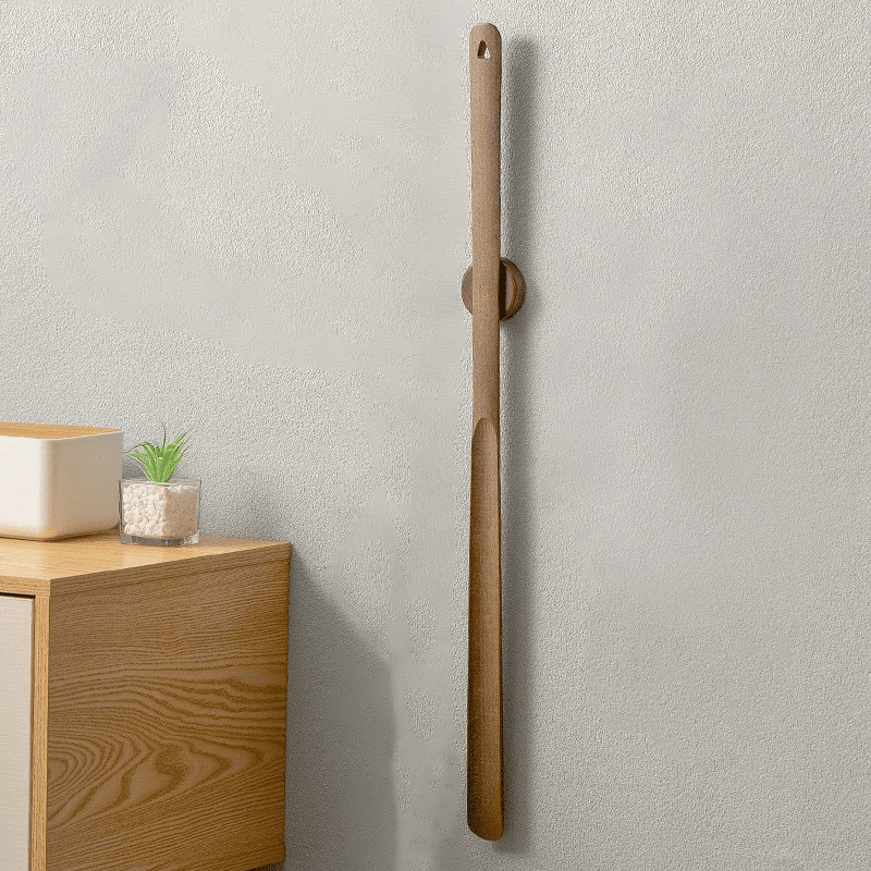 EASYSLIDE WOOD – Long Wooden Shoe Horn for Effortless Shoe Wearing