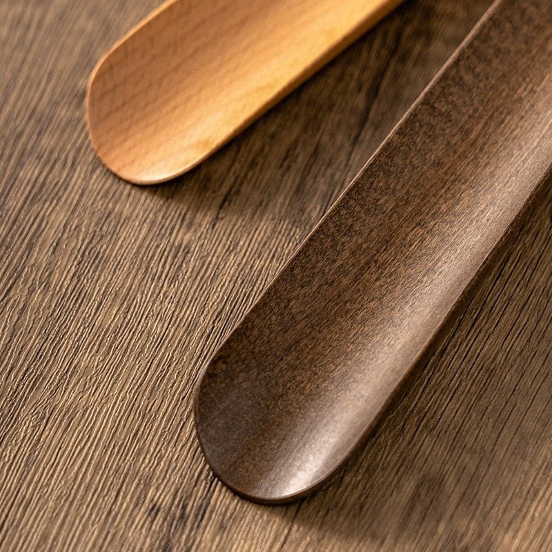 EASYSLIDE WOOD – Long Wooden Shoe Horn for Effortless Shoe Wearing