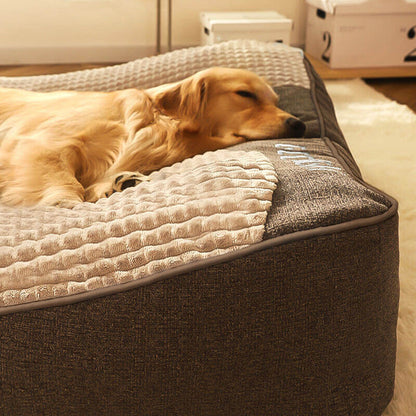 HUGBED – Large scratch-resistant dog bed with orthopedic spinal support