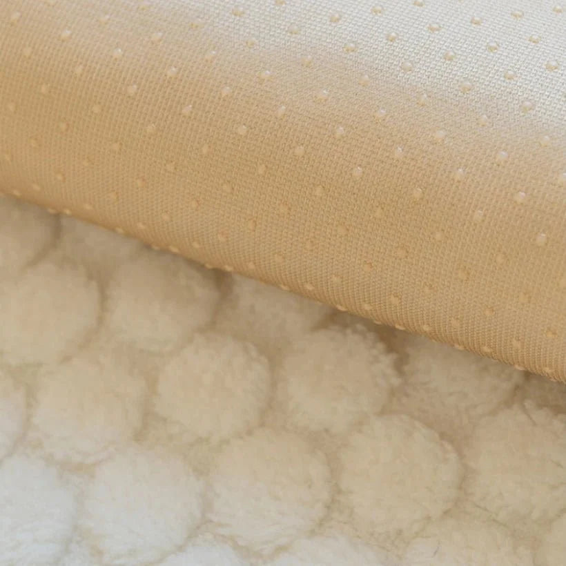 PLUSHCREAM – Thick Tuft Fleece Sofa Cover for Warm Winter Coziness