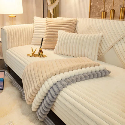 COZYPUFF – Luxurious winter sofa cover made of faux rabbit fur