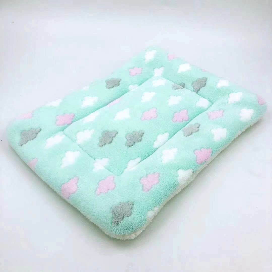 PETCLOUD - Fluffy fleece cushion for relaxed pet sleep