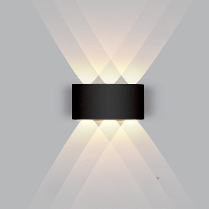 Waterproof LED outdoor wall light - Elegant & energy-efficient outdoor lighting made of aluminium