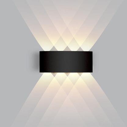 Waterproof LED outdoor wall light - Elegant & energy-efficient outdoor lighting made of aluminium