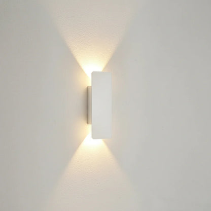 OUTGLOW – Waterproof LED Aluminum Wall Light for Indoor & Outdoor