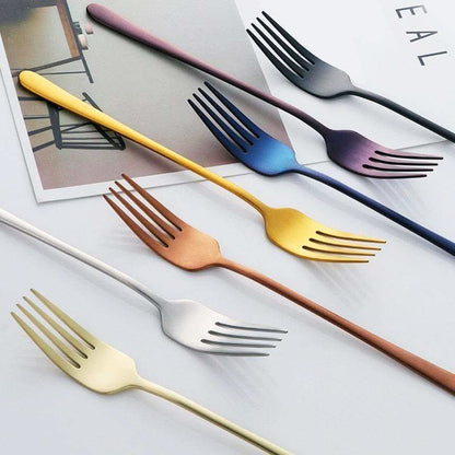 Lustora – Noble dining fork with robust, shiny coating