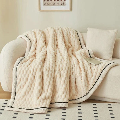 ComfortSculpt – Attentive Gift with Elegant Texture
