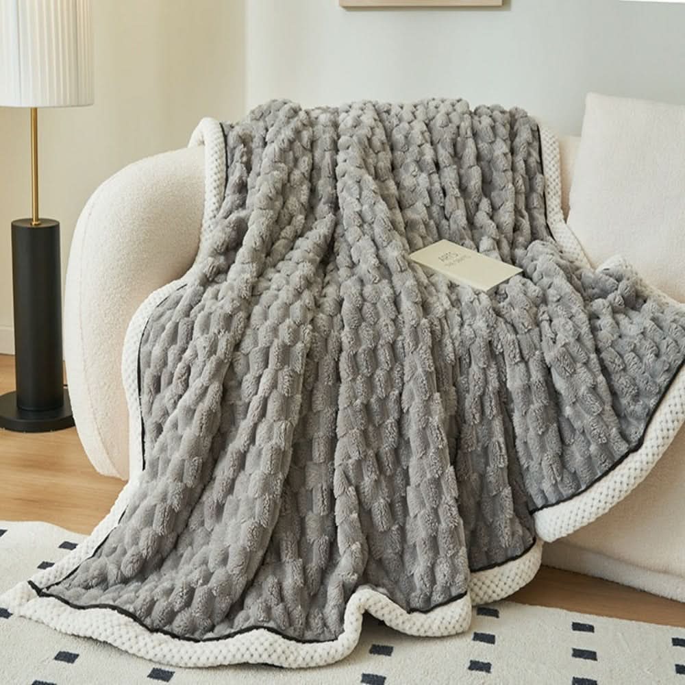 ComfortSculpt – Attentive Gift with Elegant Texture