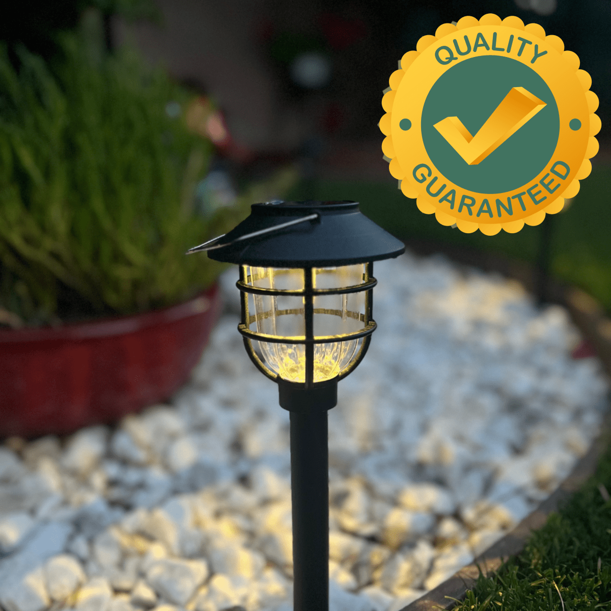 SUNTRAIL – Solar-powered LED garden path lights for safe outdoor lighting