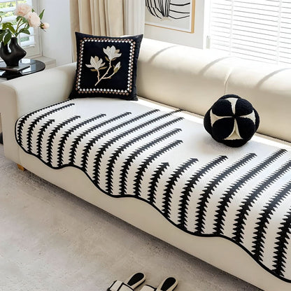 ChevronLuxe – Modern chenille sofa cover with stylish protection