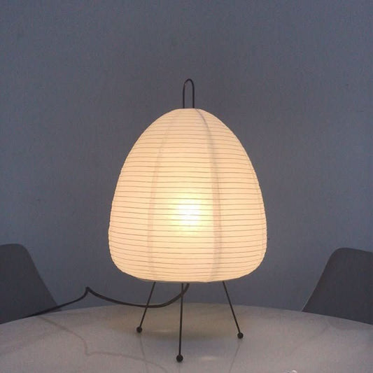 LumiRice – Elegant table lamp made of rice paper in Japanese design