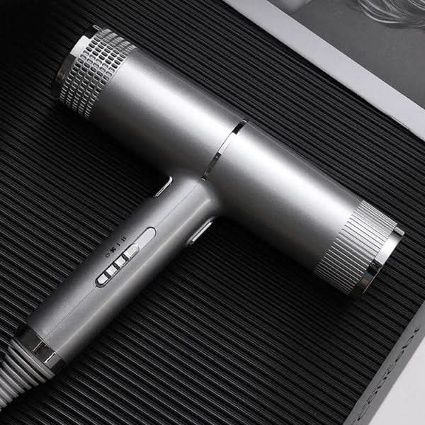 AIRSTYLER PRO - Ultralight hair dryer for fast drying in salon quality