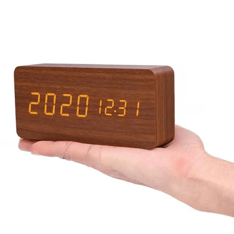 TimberGlow LED alarm clock - Digital & stylish in natural wood design