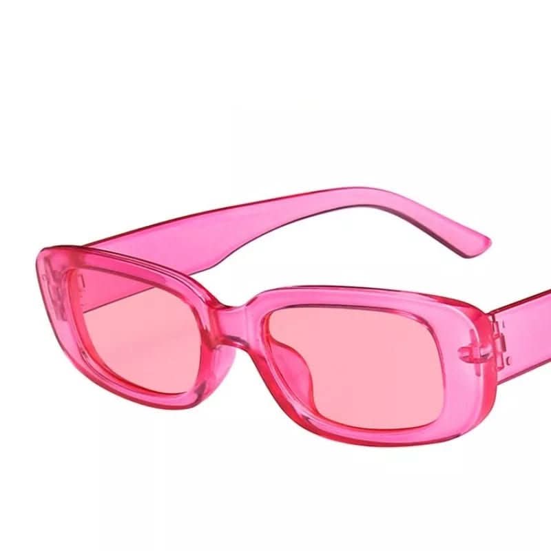 VintageShade - Retro-style rectangular sunglasses with UV400 protection for women