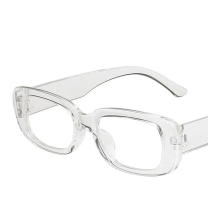 VintageShade - Retro-style rectangular sunglasses with UV400 protection for women