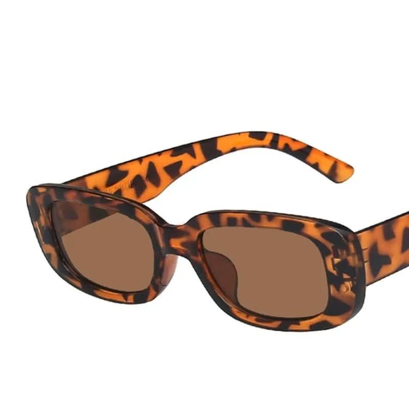 VintageShade - Retro-style rectangular sunglasses with UV400 protection for women