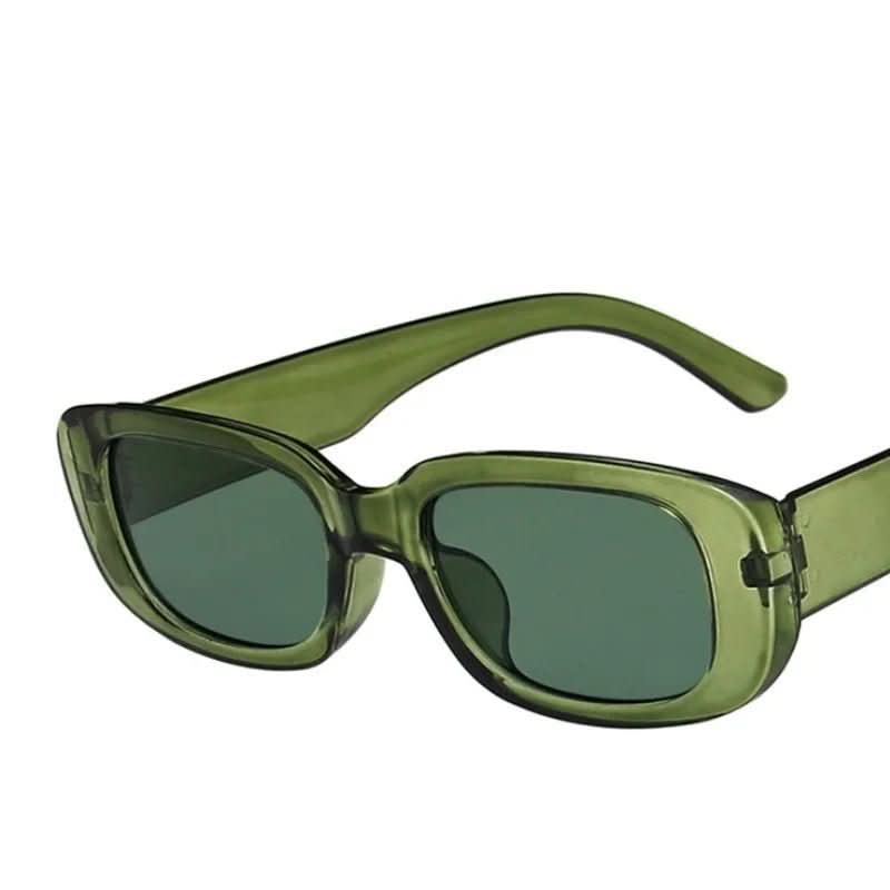 VintageShade - Retro-style rectangular sunglasses with UV400 protection for women