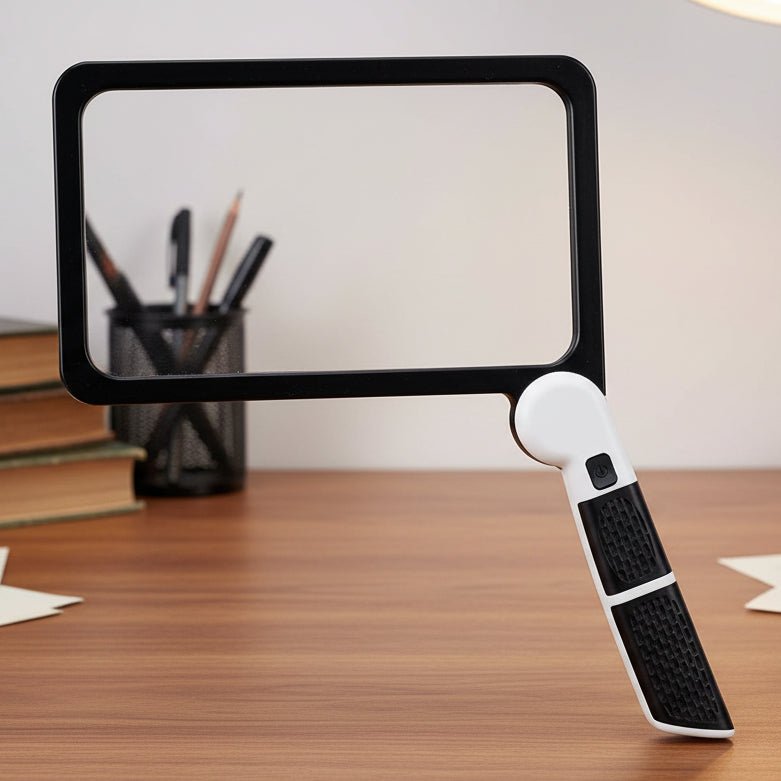 DETAILUX – 5x LED Hand Magnifier for Detailed Viewing