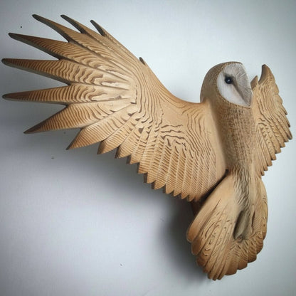 RUSTICOWL – Barn Owl Wall Art Made of Solid Wood with Handcrafted Surface