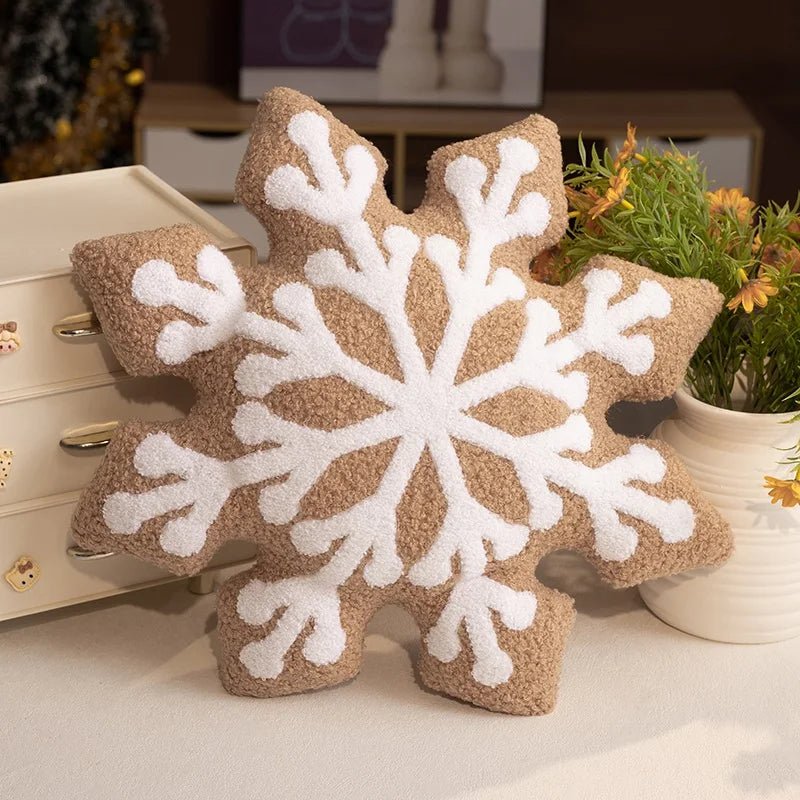 SNOWYCOZY – Soft Winter Snowflake Pillow for Christmas-Inspired Home Decor