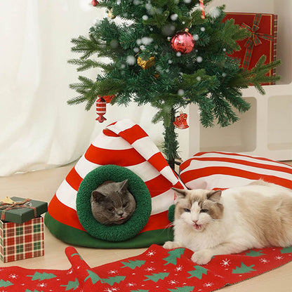 COZYSANTA – Soft Christmas Cat Bed for Festive Living Spaces