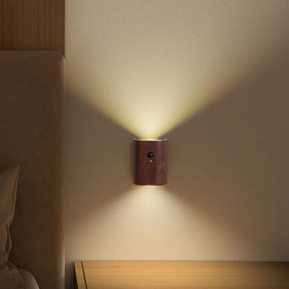 WOODSENSE – Wooden lamp with motion sensor and rechargeable battery