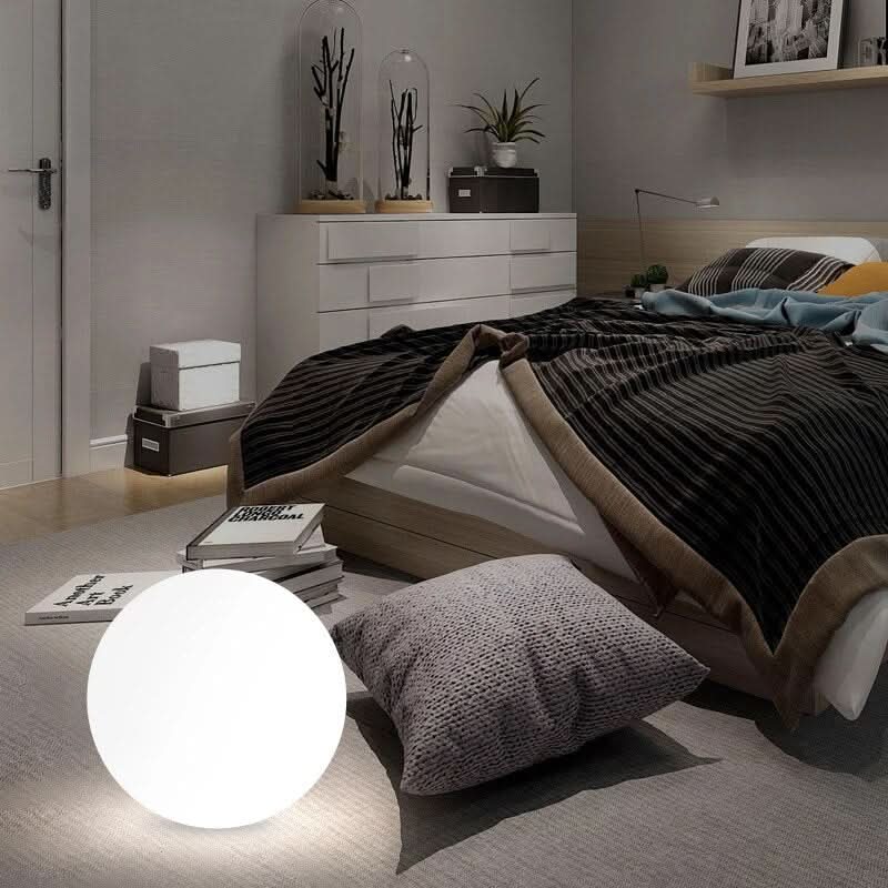 GLOWGLOBE - Waterproof LED ball lamp with colour change for indoor & outdoor use