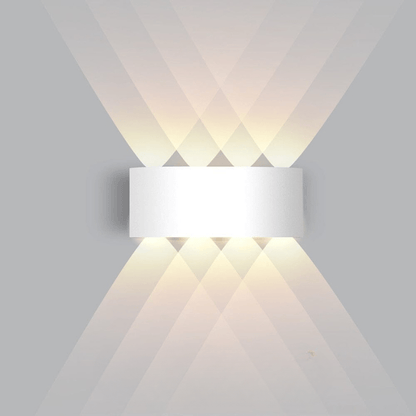 Waterproof LED outdoor wall light - Elegant & energy-efficient outdoor lighting made of aluminium