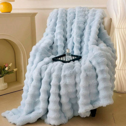 HugMeHome – Ultra-Soft Blanket for Cozy Ambiance