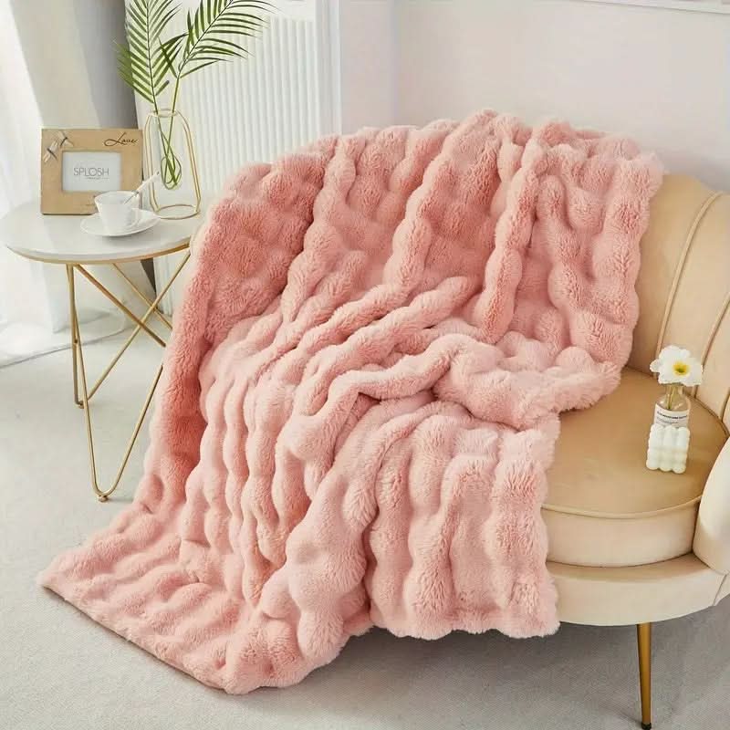 HugMeHome – Ultra-Soft Blanket for Cozy Ambiance