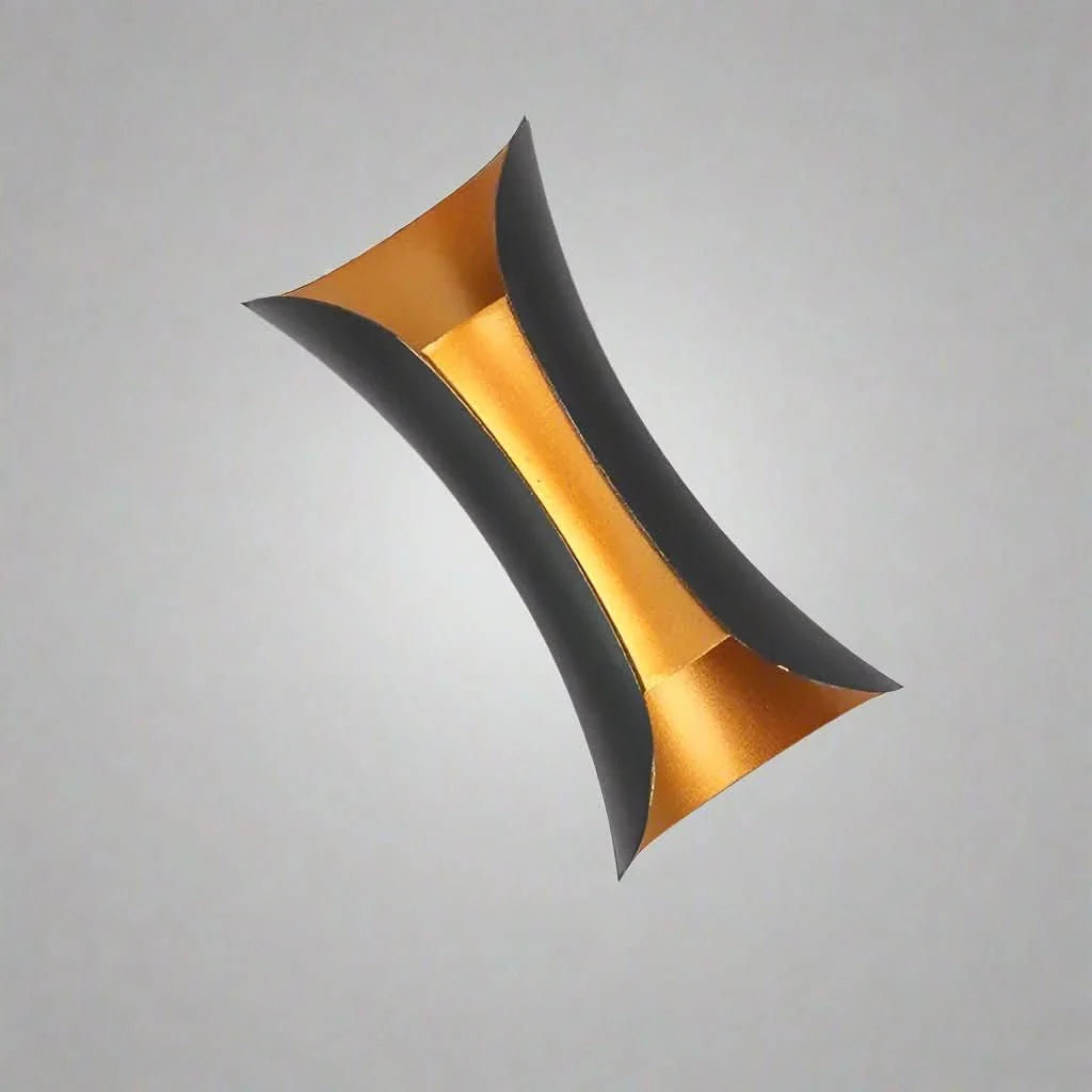 Orr Curved Outdoor LED Light - Weatherproof wall light with IP65 protection