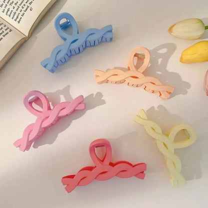 CLIPGLAM - Elegant hair clip with strong hold for every hair type