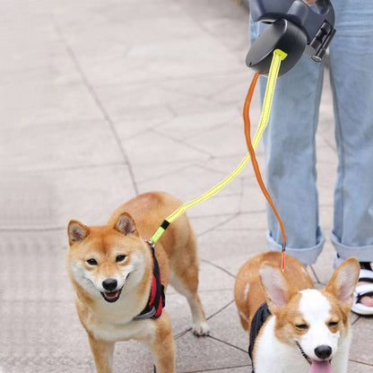 PROPET DUO - Rolling lead for two dogs with integrated torch