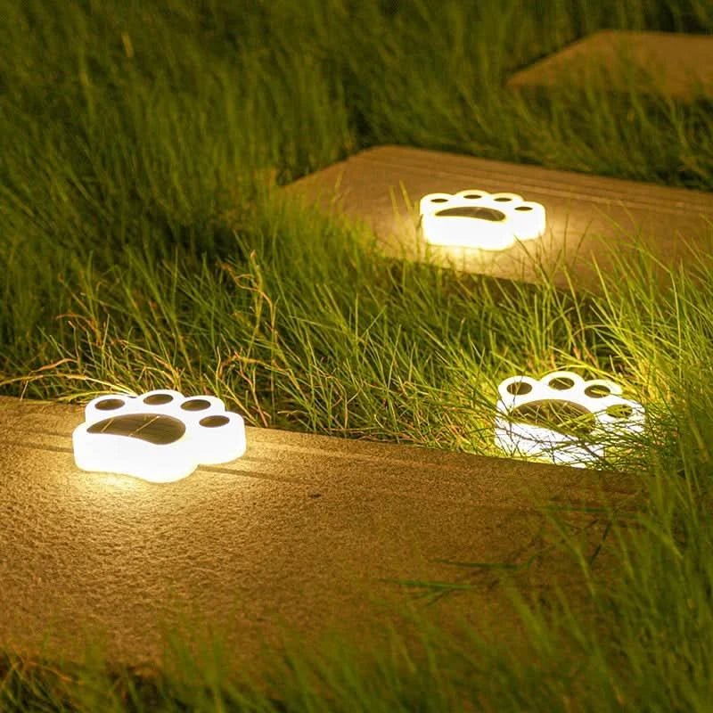 Solar Garden Lamps - Wireless, environmentally friendly lighting for your outdoor area