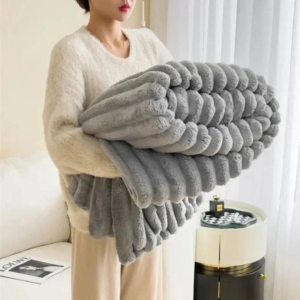 Cloud Nine cosy blanket - Soft & stylish for every home