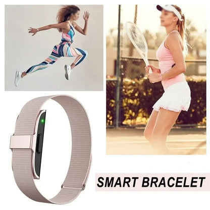 HealthTrack - IP68 fitness tracker with heart rate & O2 measurement